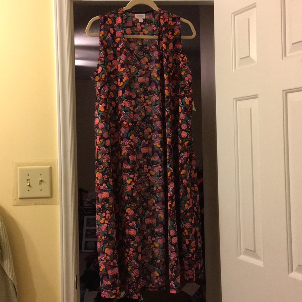 Lularoe floral joy